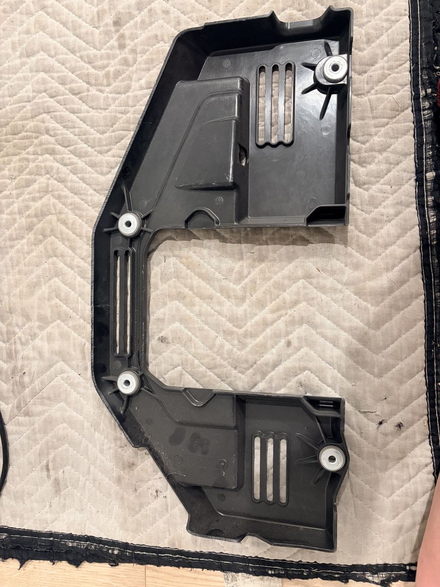 OEM Plastic EGR Valve Engine Cover Trim Shield – 2007.5-2018 Ram 6.7L  Cummins