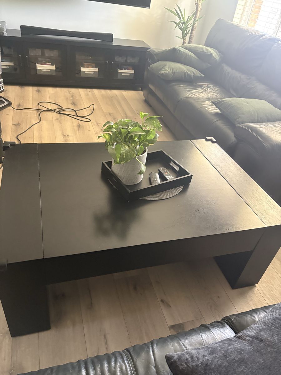 Main image 3