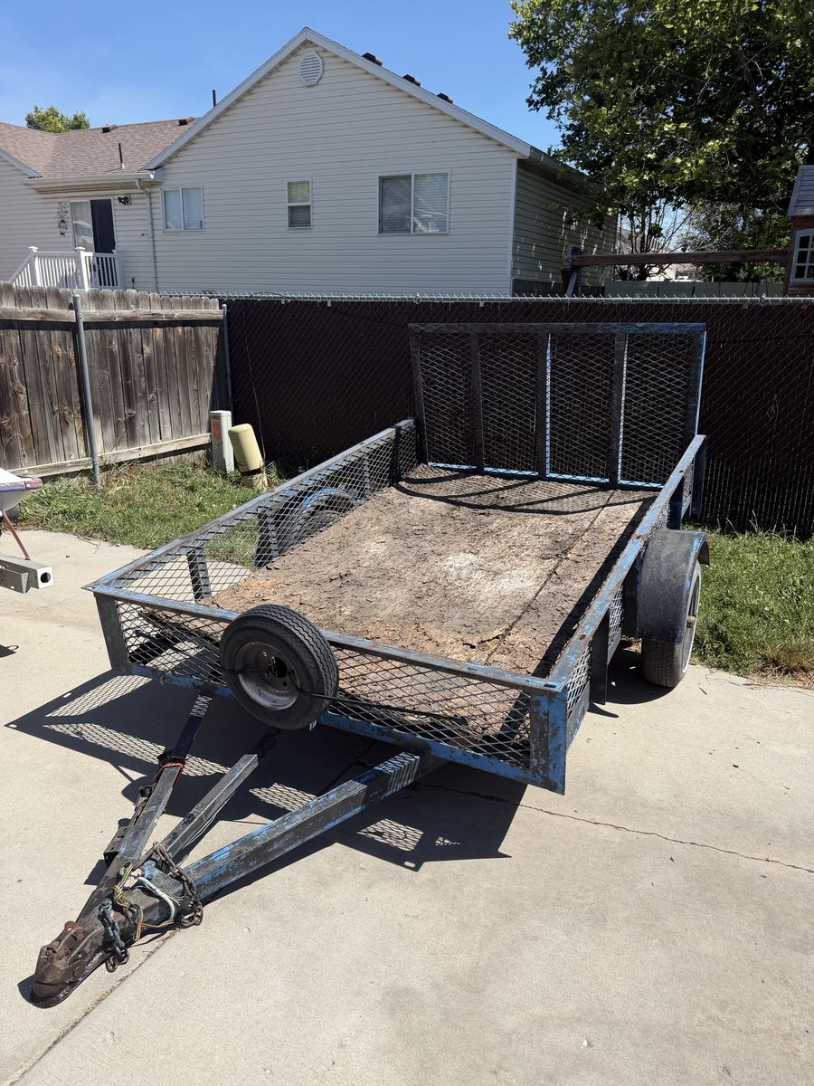 5’ X 8’ trailer