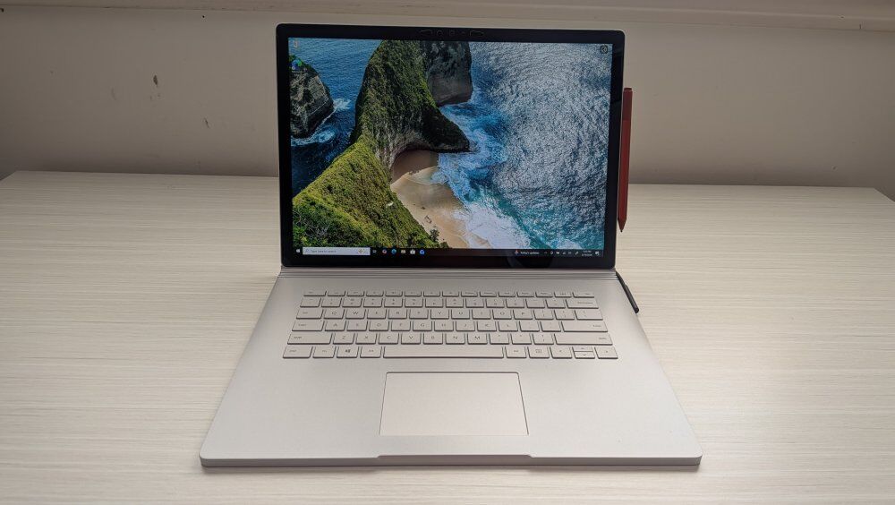 MINT 15" Surface Book 3 (i7, 32gb, Nvidia GPU, 512gb) w/ surface pen!