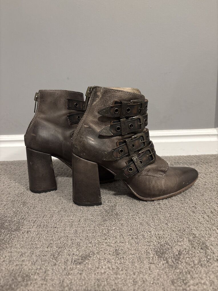 Freebird Ankle Boot With A Heel