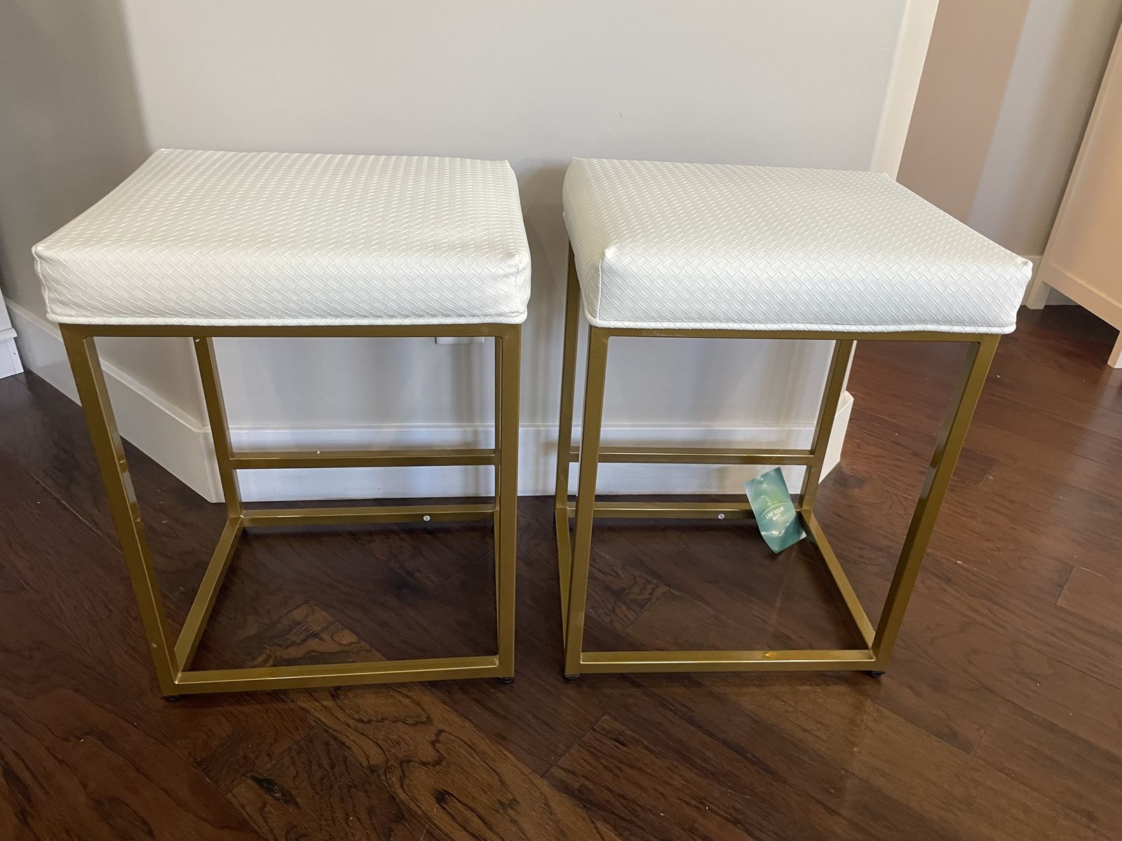 Brand New Set of 2...Bar Stools w/ Metal Base Set of 2