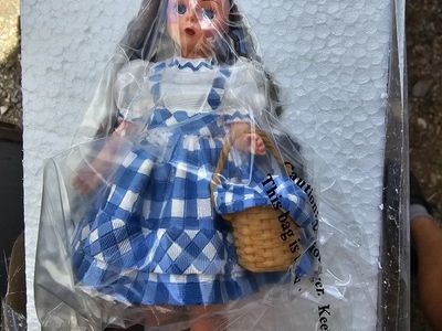 Madame Alexander Dorthy W/Toto Figure