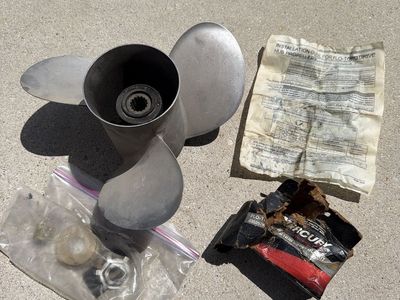 Mercury stainless prop 19 pitch