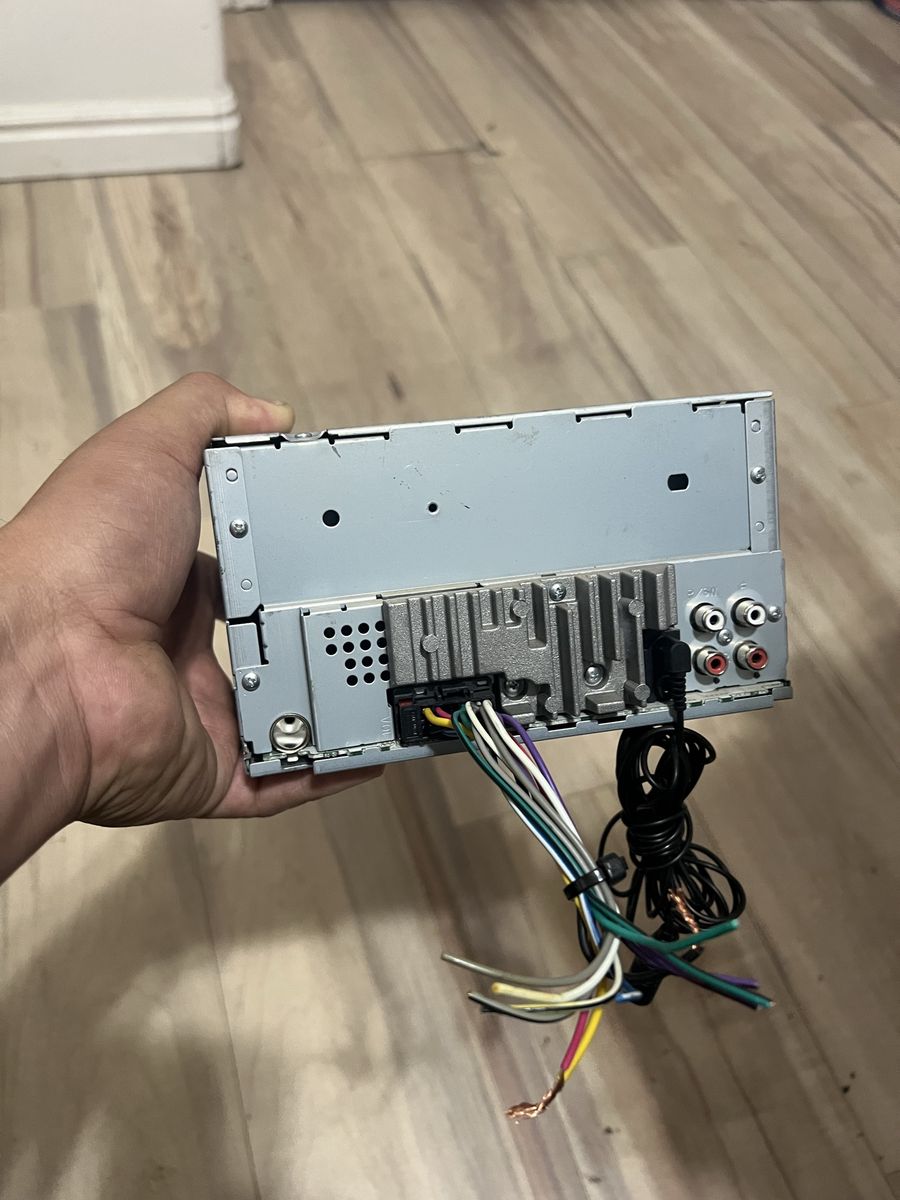 Main image 4