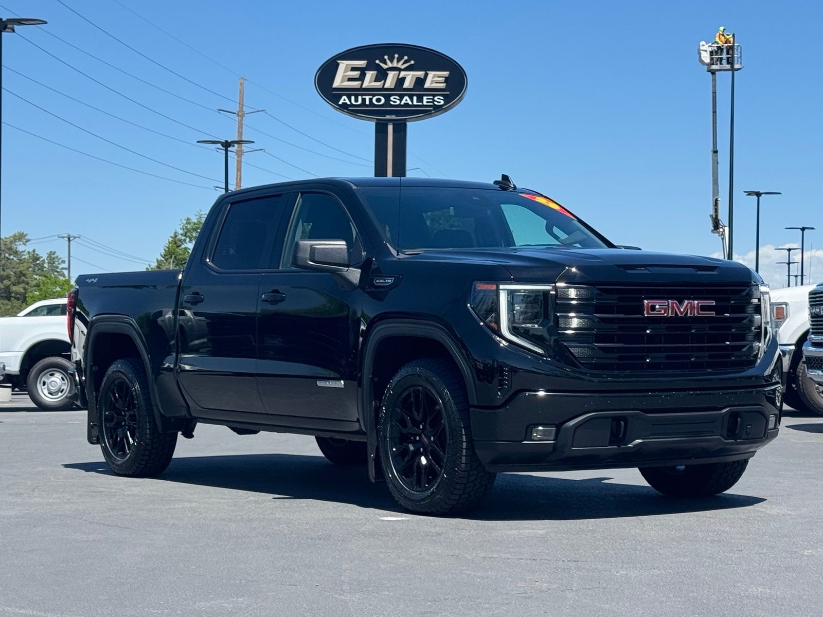 2025 GMC 1500 Elevation