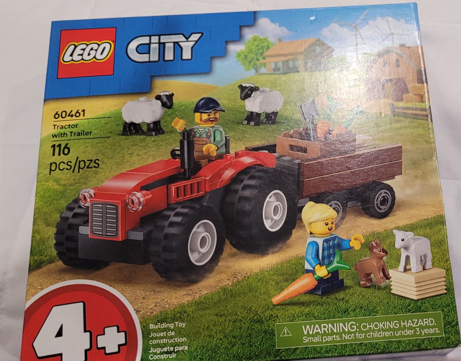 New sealed lego Tractor set