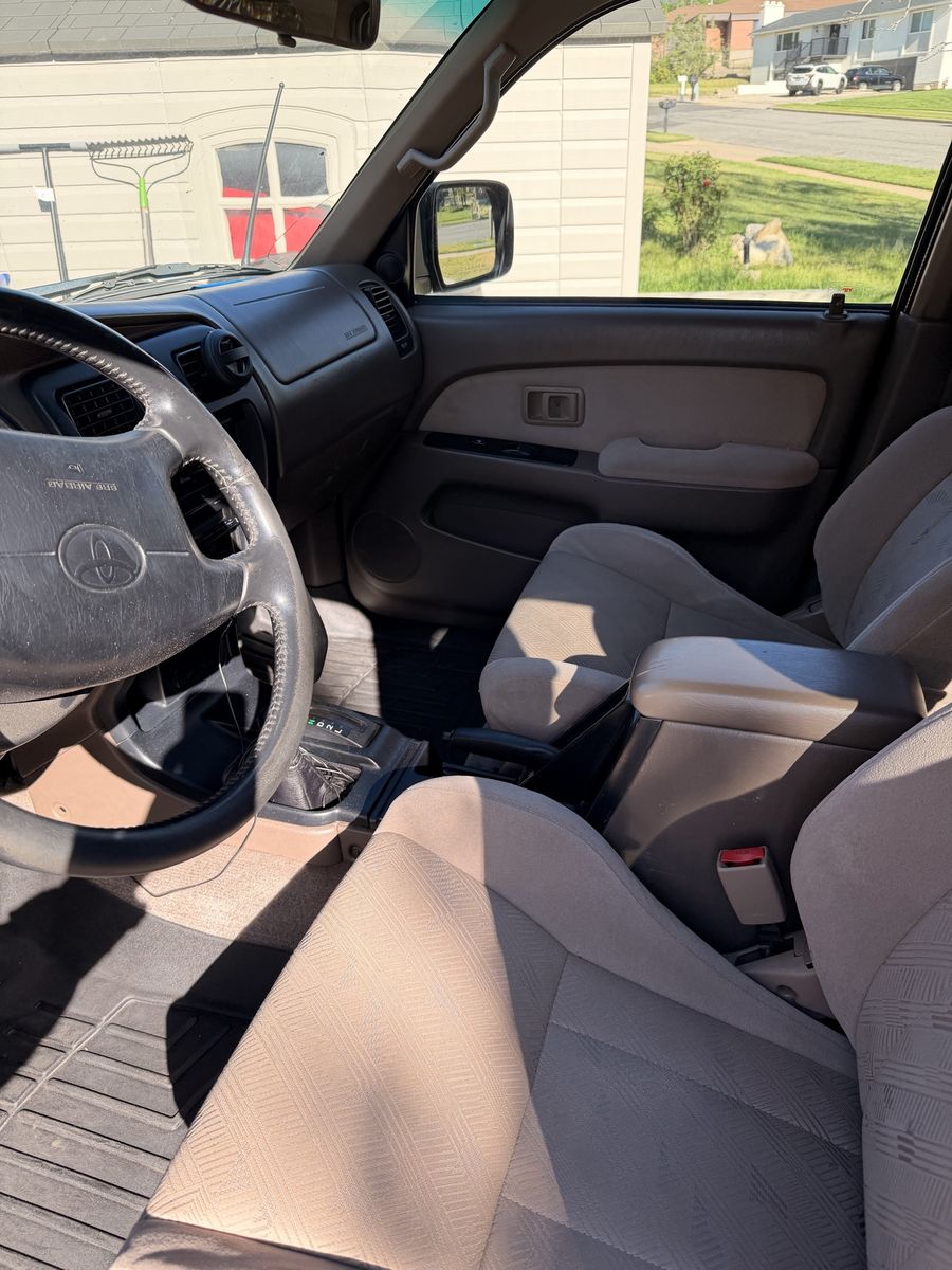 Main image 7