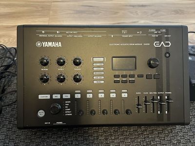 Yamaha EAD50 Electronic Acoustic Drum Module, microphone and necessary cables