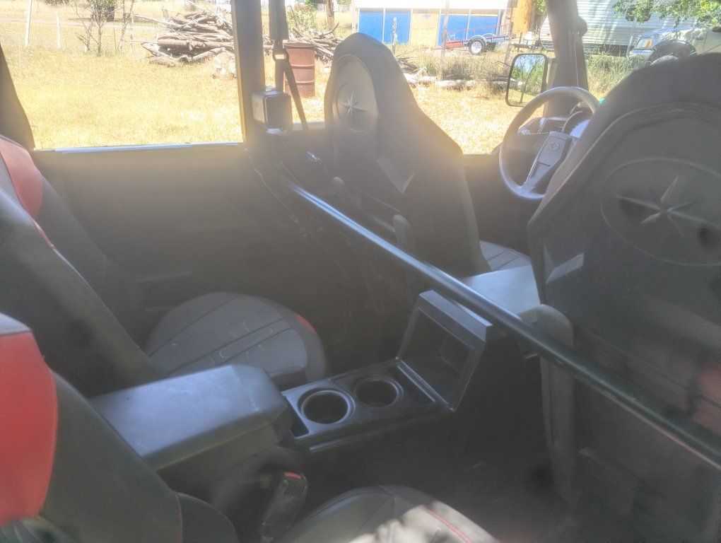 Main image 11