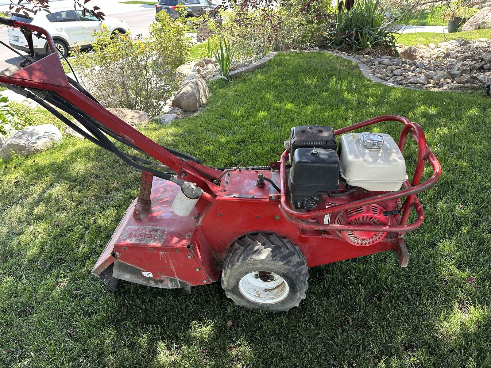 Barreto Commercial Hydraulic Rear-Tine Tiller – Honda Engine