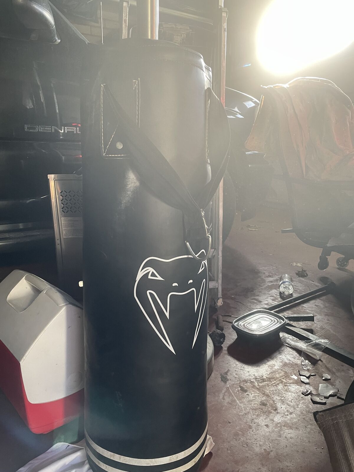 Pouching bags speed bag body suit head gear