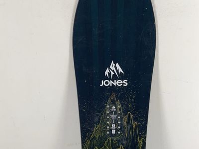 Jones Youth Flagship Snowboard