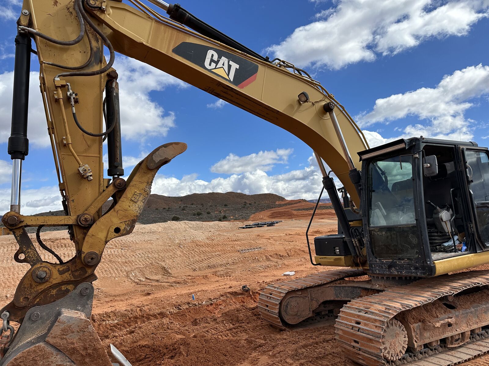 2013 Caterpillar 320 EL