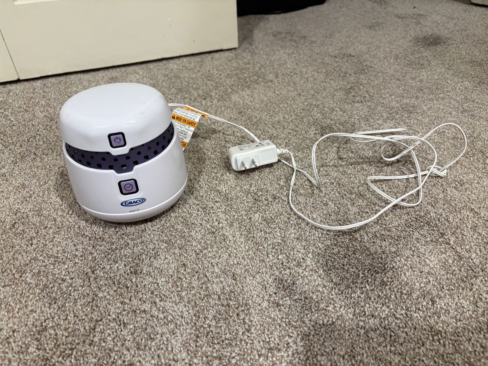Graco white noise machine and night light