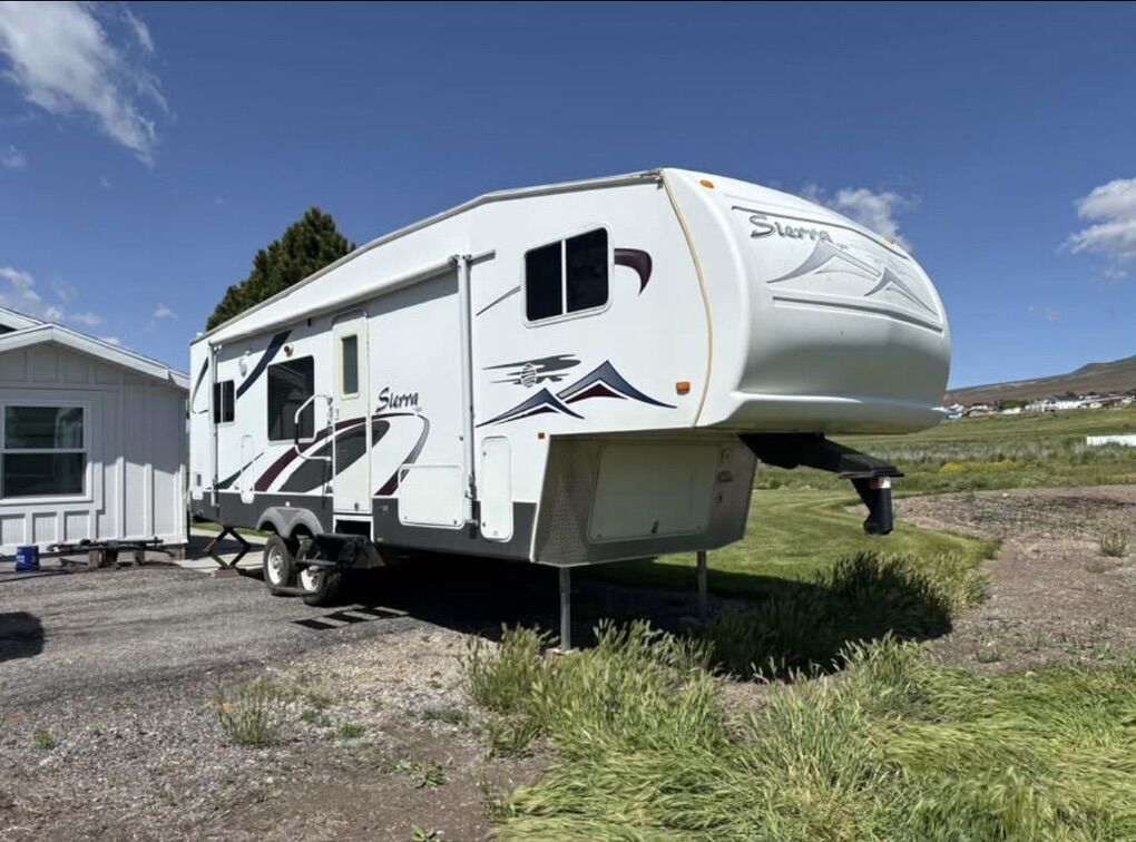 2006 Sierra By Forest River