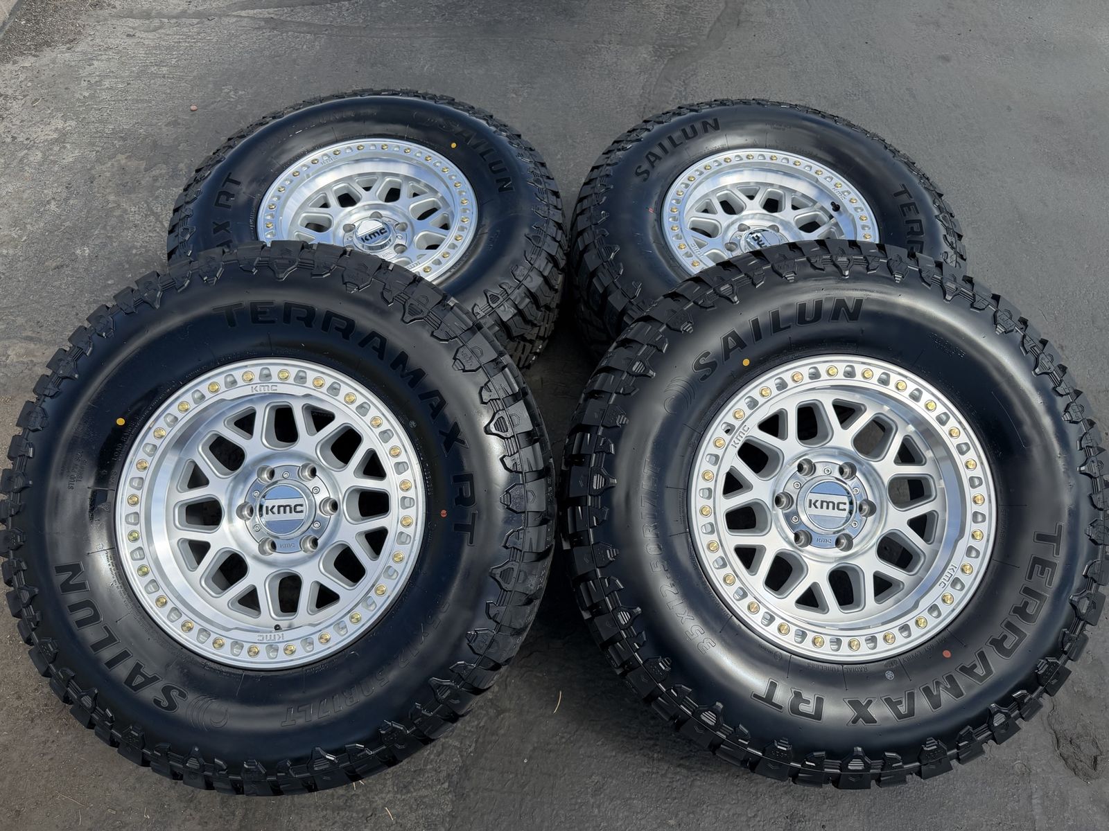 New 35x12.50r17 Terramax RT silver KMC KM549 GRS 6x135 ford f150 f 150 expedition 6 lug wheels and tires 3 peak 