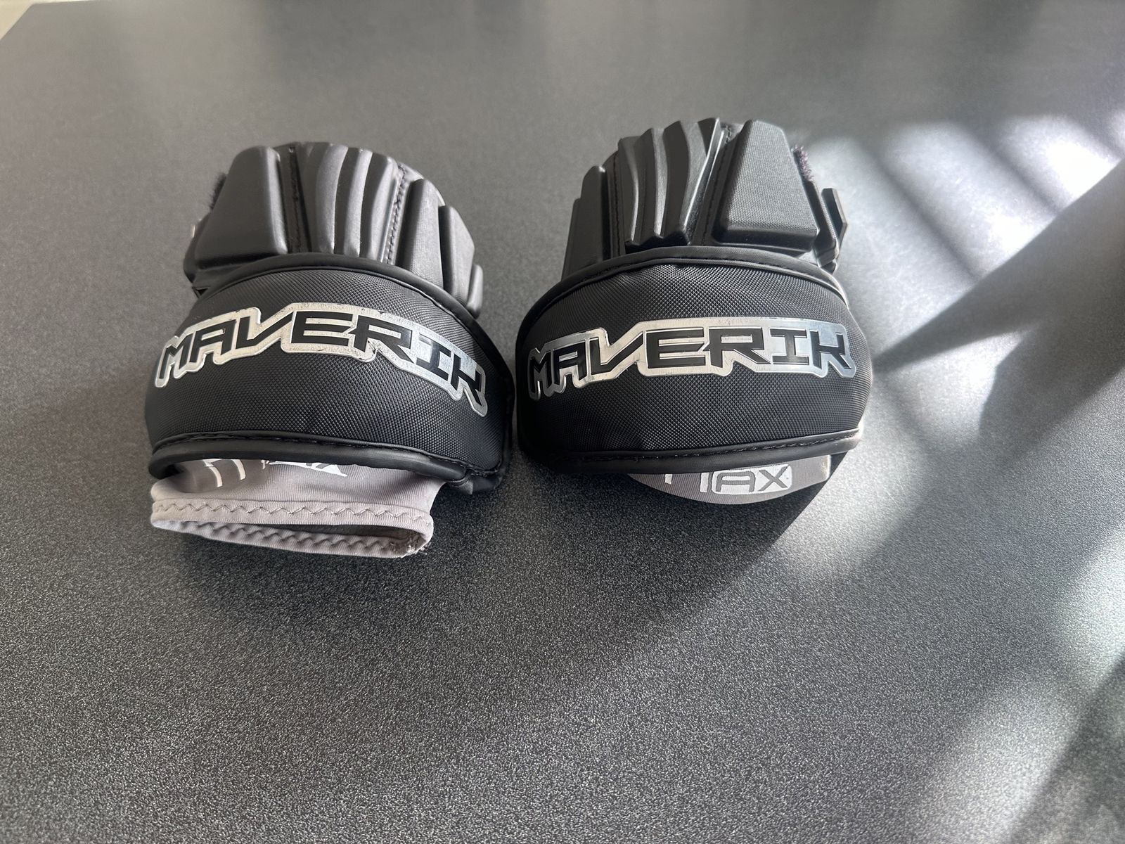 Maverik Max Lacrosse Elbow Pads - 2025 Model