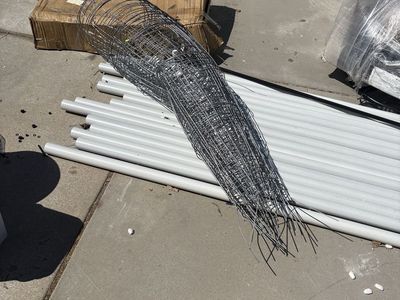 25 Heavy Duty Tomato Cages
