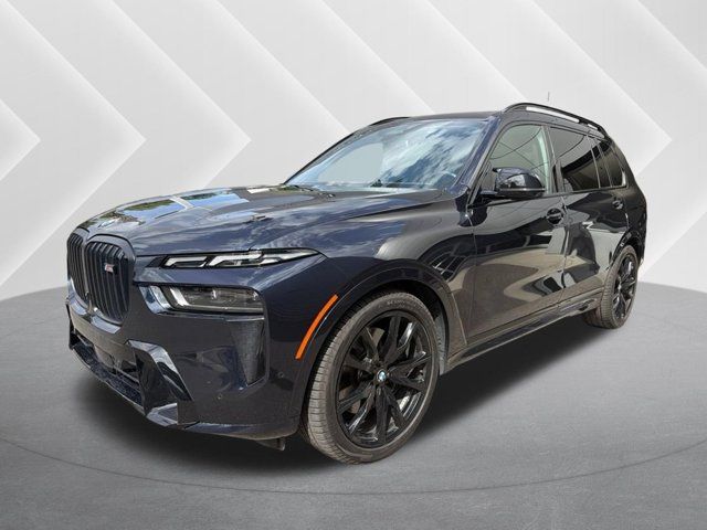 2025 BMW X7 M60i