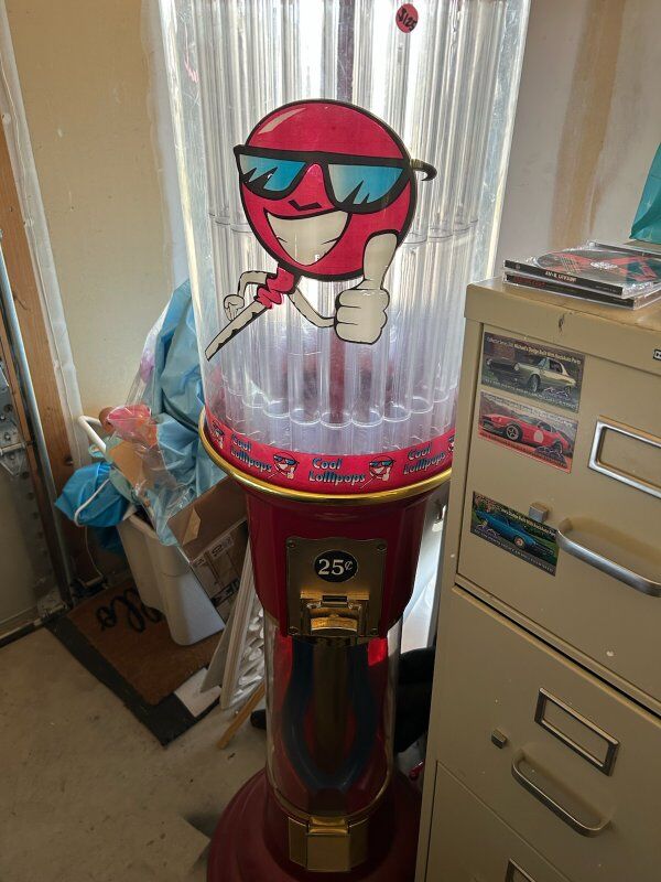 Sucker/Candy Dispenser