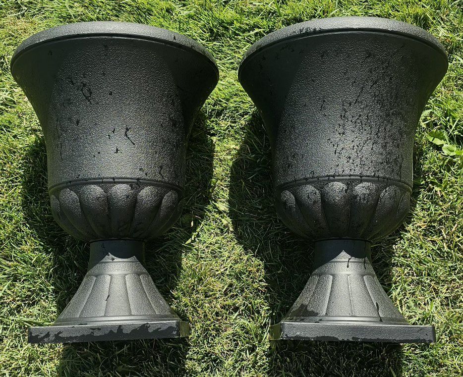 2 Black  Resin Winston Urn Planters, Lightweight Pedestal Design, Garden Patio Decor 21"Tx16"