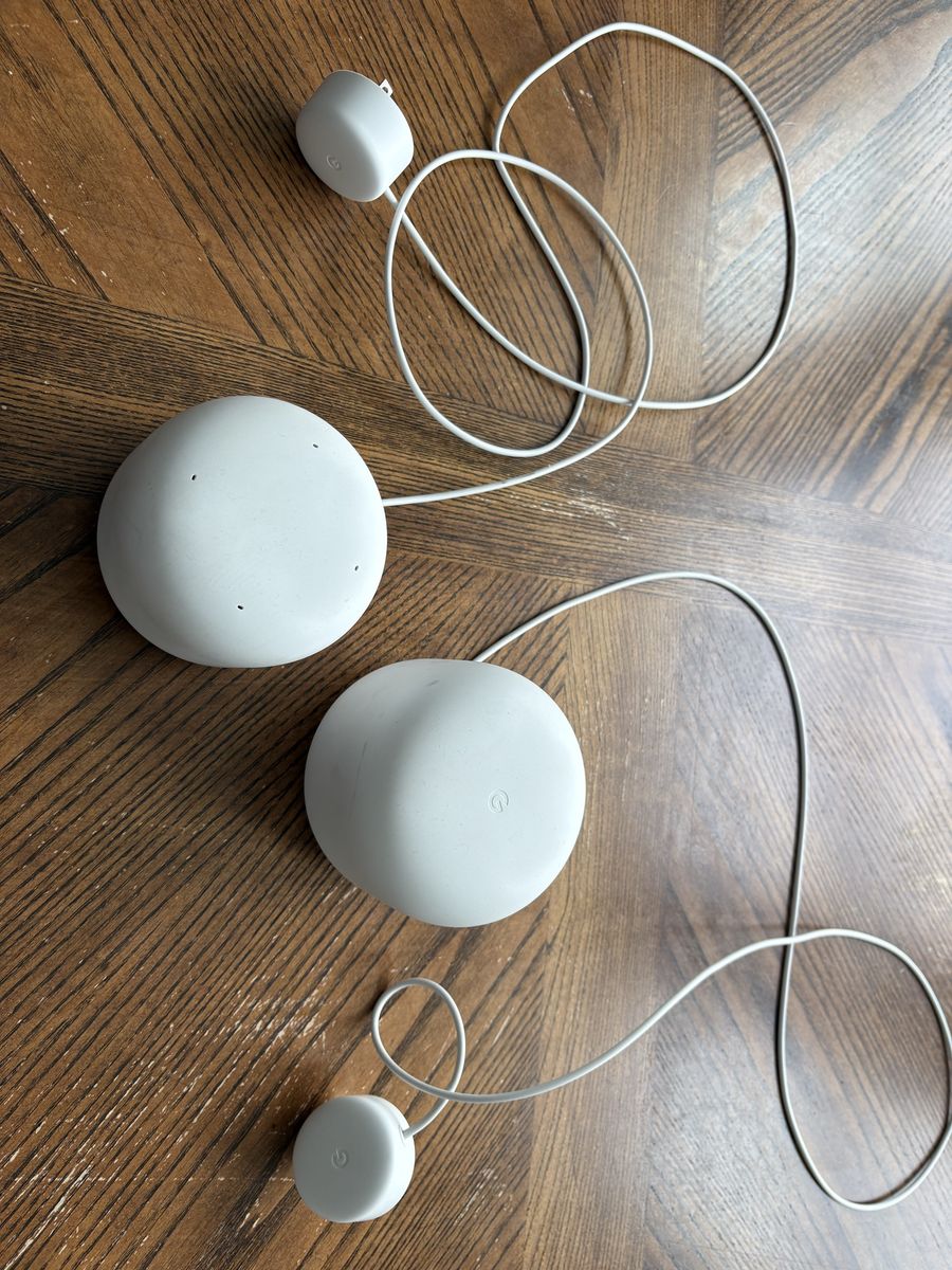 Google Nest WiFi Router + Point (Mesh System) – Great Condition