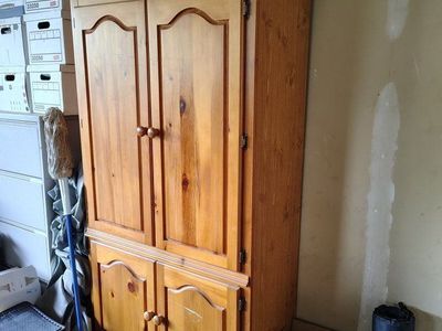 Armoire