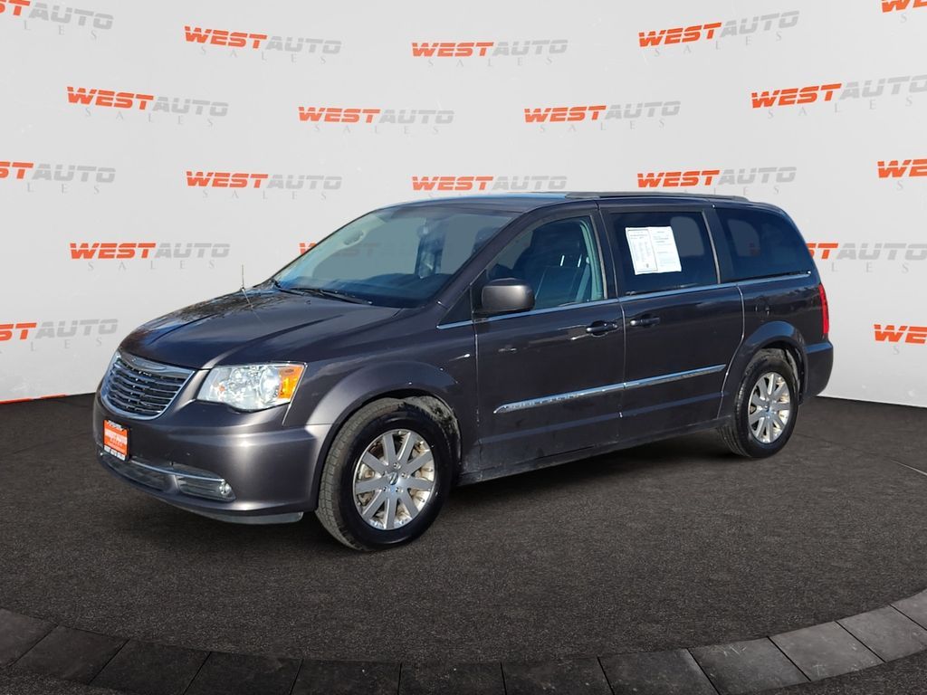 2015 Chrysler Town and Country Touring