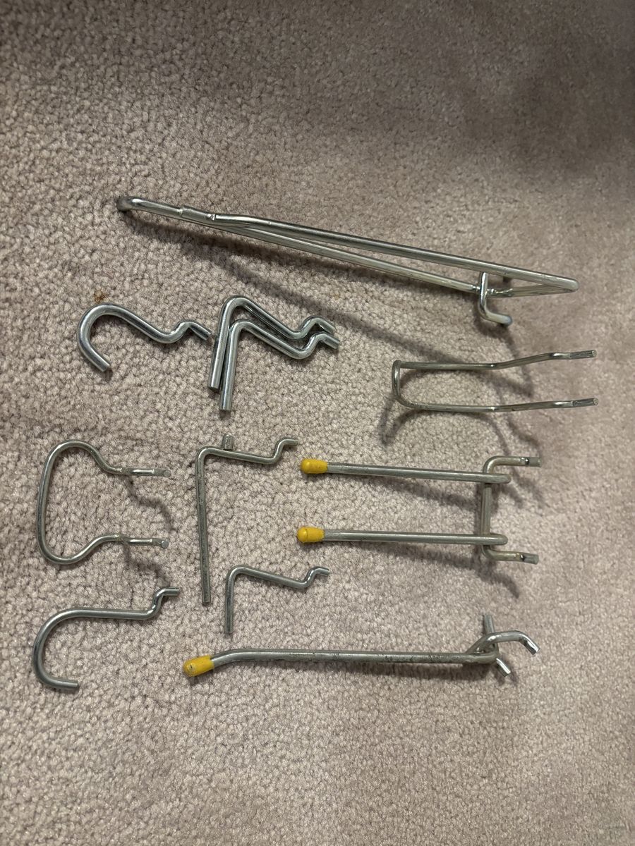 Pegboard hardware/pegboard organizers