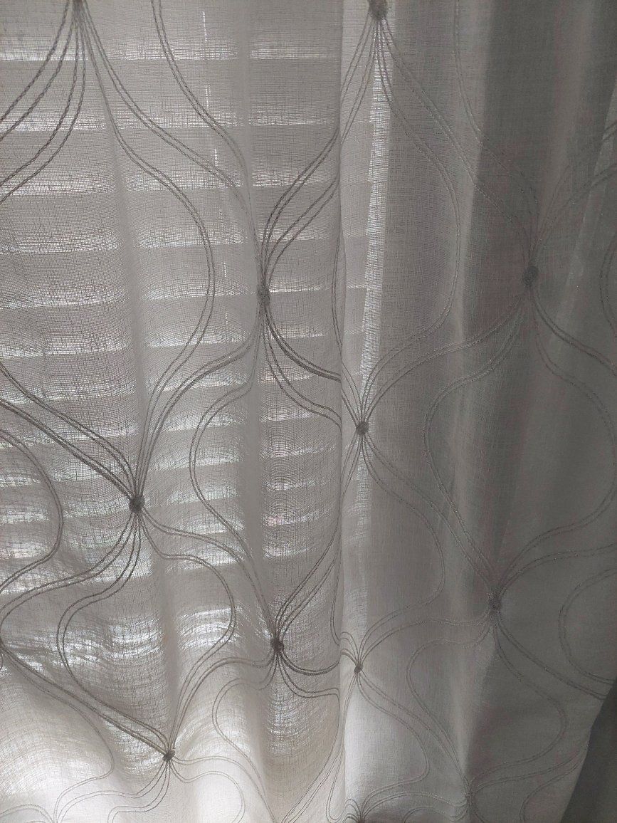 sheer curtains 
