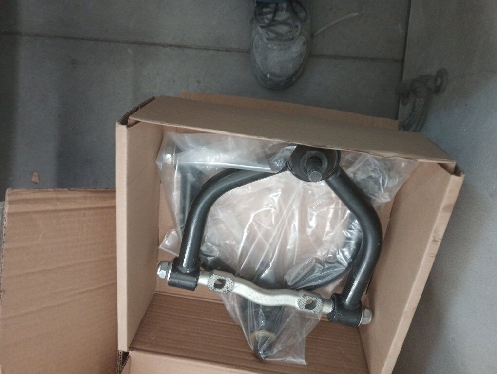 mustang 2 tubular arms