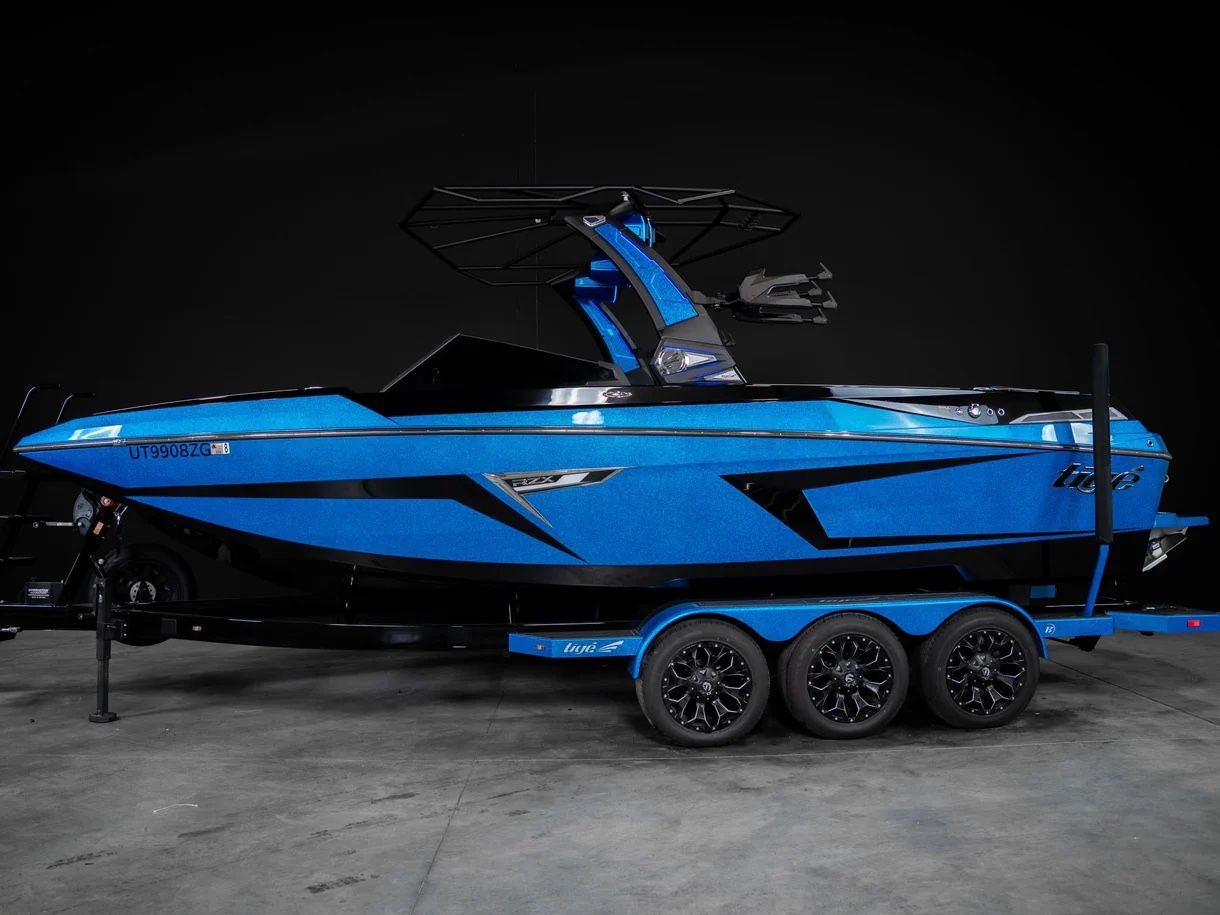 2025 Tige RZX - Blue Flake Wake/Surf Boat with Trailer