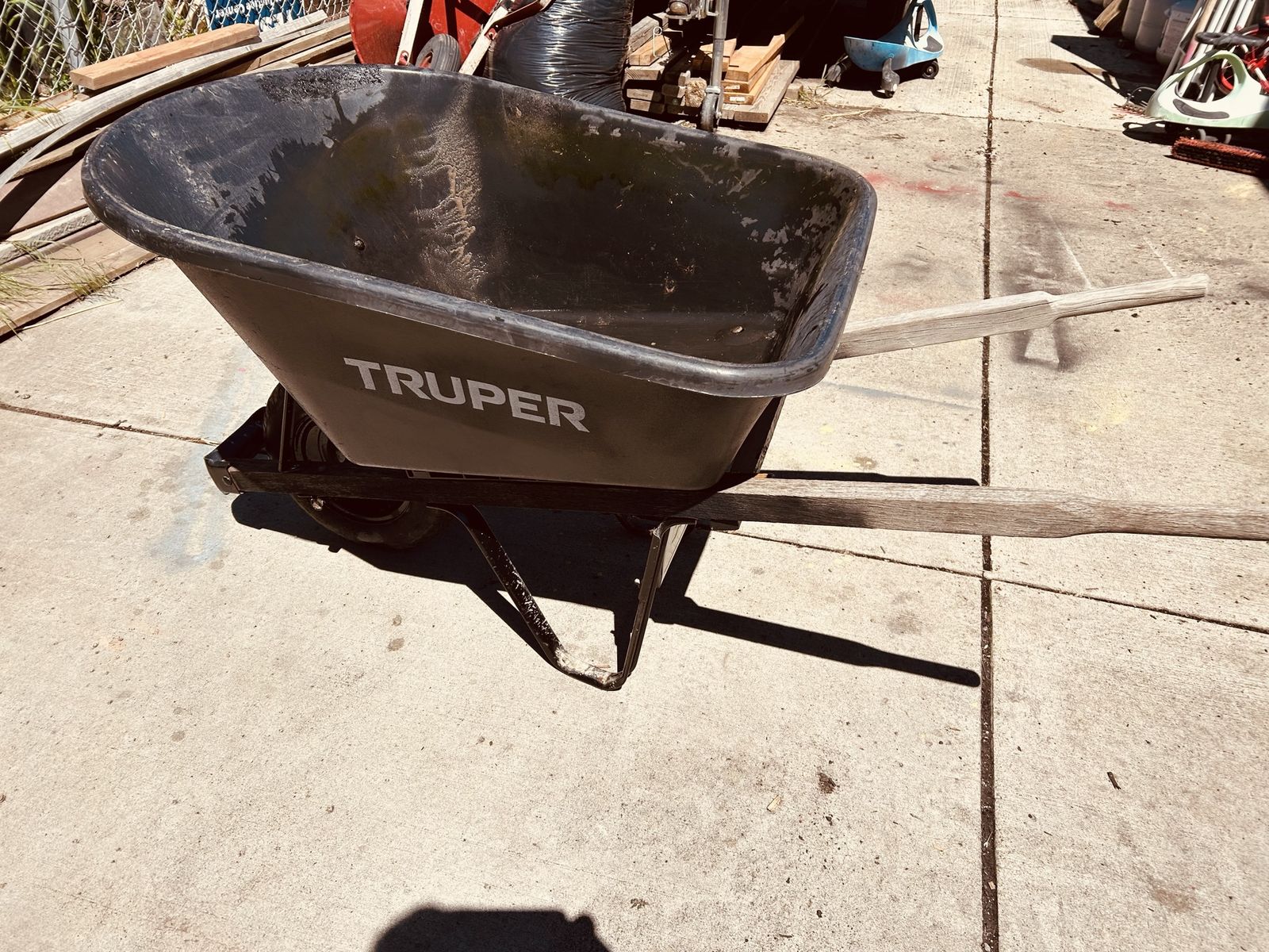Wheelbarrow