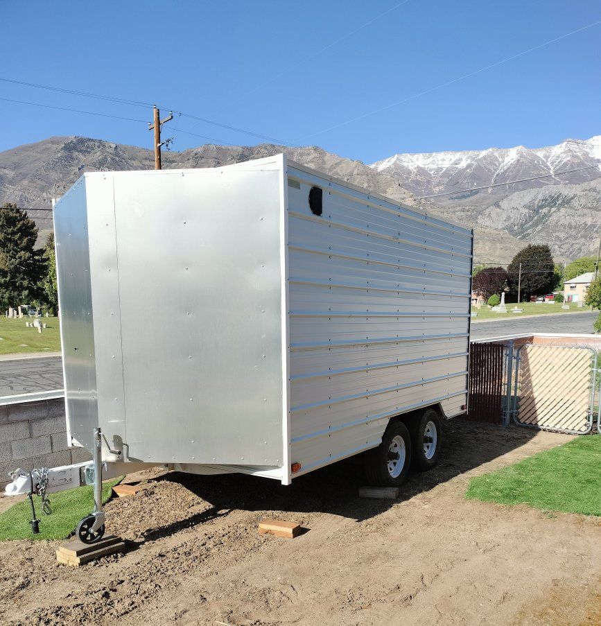 enclosed trailer