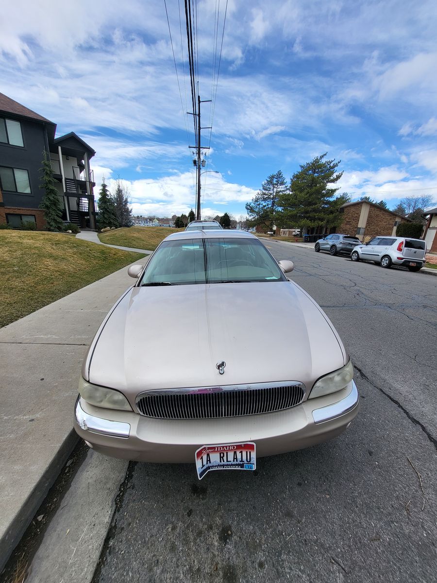 1998 BUICK PARK AVENUE Base