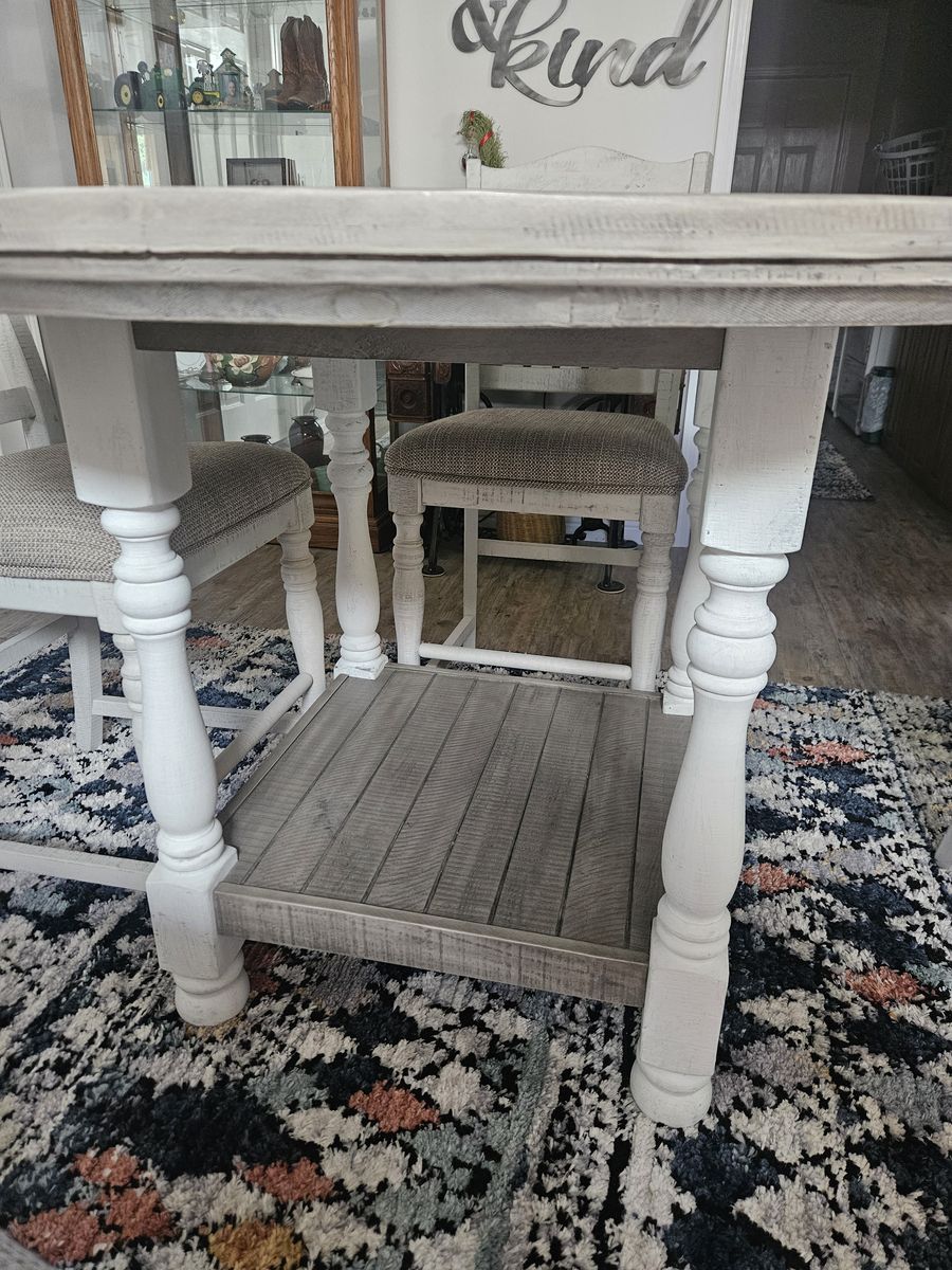 Main image 2
