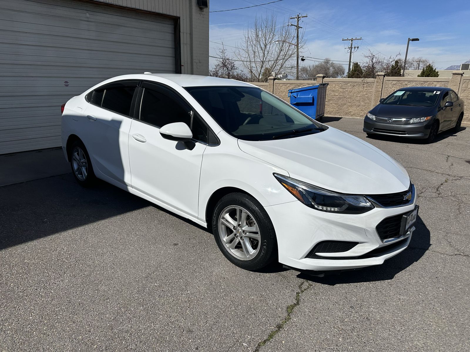 2017 CHEVROLET CRUZE LT