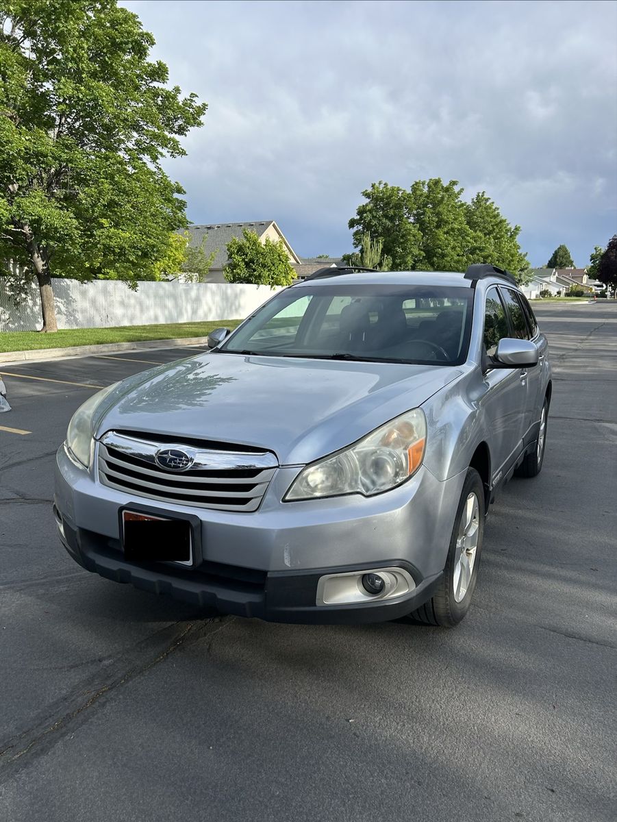 2012 Subaru Outback 2.5i Premium