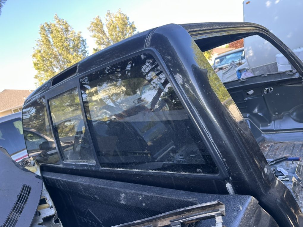 2000 Thru 2006 Chevy GMC Truck Slider