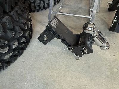 Brand New B&W Drop Hitch