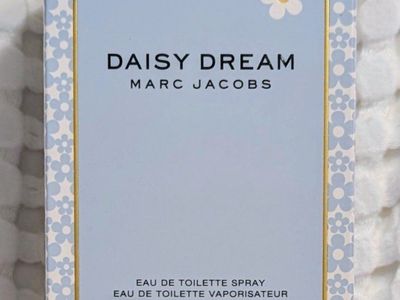 Daisy Dream by Marc Jacobs 50 mL EDT UNBOXED
