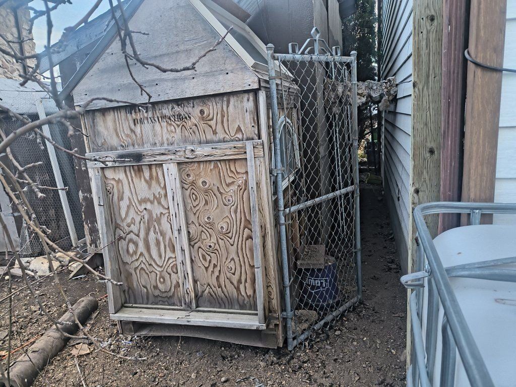 chicken coop