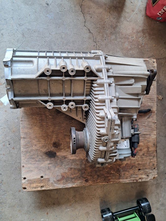 VW Touareg/Porche Cayenne Transfer Case 2003-2010 for PARTS