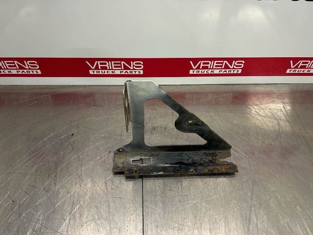 Freightliner Bracket