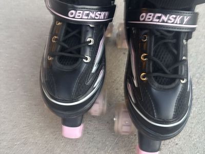 OBENSKY Adjustable Size 4-7 Kids Roller Skates - Black/Pink, 4-Wheel Quad