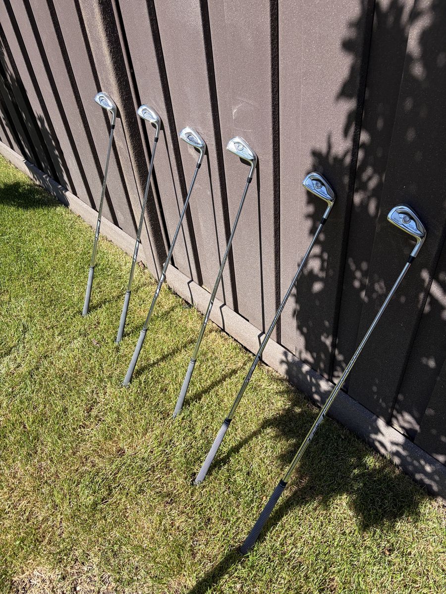Titleist T200 irons 5 through pitching