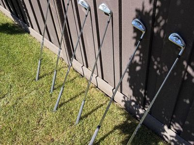 Titleist T200 irons 5 through pitching