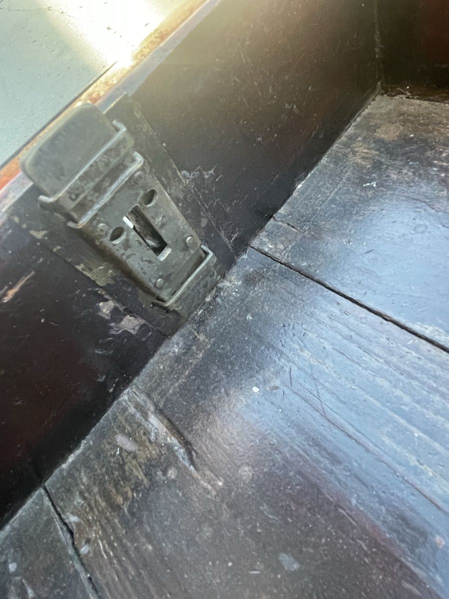 Main image 6