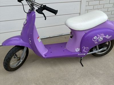 Kiki Razor Electric Scooter
